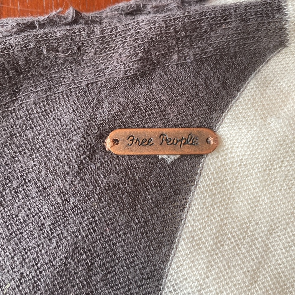 Free People Scarf/Shawl